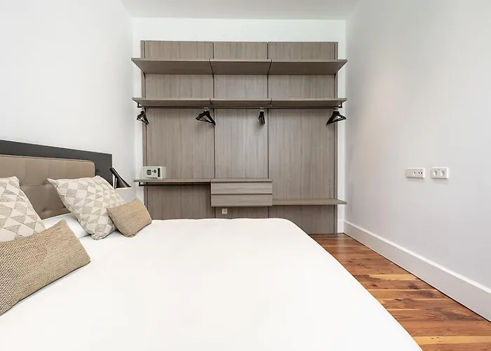 Apartment The Park By Ires Lar